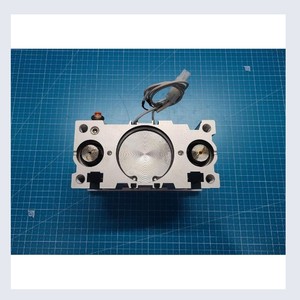 Cylindre pneumatique guidé SMC MGPL63-15-Z73, utilisé comme pièce détachée pour équipement semi-conducteur Legacy - Product Image 6