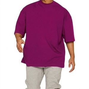 T-shirt violet surdimensionné pour homme, coupe décontractée, col rond, manches courtes, en coton doux, tendance streetwear, confortable pour l'été et le quotidien - Product Image 1