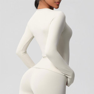 Gym Fitness High Compression Breathable Four-Way Stretch Eco-Friendly Workout Active Clothing for Women <b>Long</b> <b>Sleeved</b> Yoga Set - Product Image 4