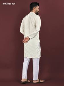 Kurta de Manga Larga y Cuello Nehru con Bordado de Lentejuelas en Seda Viscosa de Alta Calidad y Pijama de Algodón, Suministro al por Mayor - Product Image 5