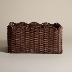 Panier de rangement en rotin brun foncé avec bord festonné, organisateur rectangulaire tissé pour le linge, les couvertures et les articles ménagers - Product Image 2