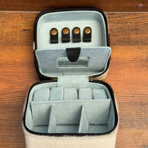 Nouveau personnalisé usiné à la main en cuir support de transport fermeture éclair Portable boîte de rangement de bijoux véritable peau de vache étui de voyage organisateur de bijoux - Product Image 6