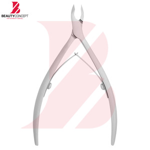 Coupe-ongles de qualité supérieure, finition mate, en acier inoxydable, avec poignée ergonomique, pour usage en salon. - Product Image 2