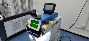 Nuevo DISEÑO DE MOLDE portátil Repaire Weld Mini joyería 200W Yag máquina de soldadura láser para oro con precio bajo - Product Image 5