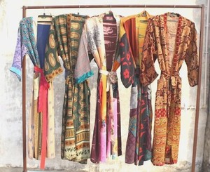 Kimono de Seda con Estampado Floral Indio, Ligero, de Secado Rápido, Transpirable, para Playa, Hecho a Mano, Talla Única, Ropa de Dormir - Product Image 2