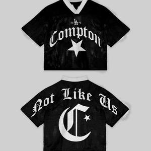 T-shirts courts pour femmes, tissu léger et doux, coupe élégante pour un usage quotidien décontracté et un style streetwear. - Product Image 6