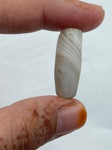 Agate naturelle de forme cylindrique, pierre précieuse de joaillerie fine, couleur beige, 16,88 carats, fournisseur indien R.K. GEMS JEWELLER - Product Image 4