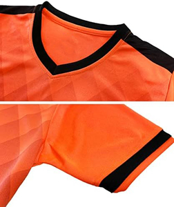 Ensembles d'uniformes de football personnalisés de haute qualité, légers, respirants, couleur personnalisée, best-sellers, prix bas, uniformes de football pour hommes adultes - Product Image 3