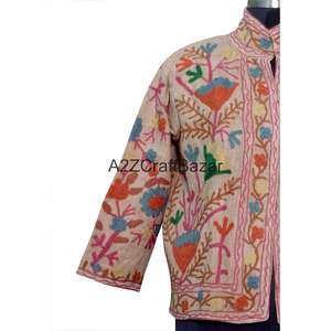 Veste bomber pour femme en coton 100% pur, broderie Suzani faite à la main, motif floral, avec tissu TNT doux pour le printemps/l'hiver - Product Image 2