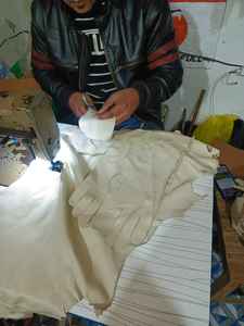 Gants longs d'hiver en cuir de mouton, longueur poignet, compatibles écran tactile, détection de pointe, anti-boulochage, marron/rouge/noir, classiques pour cyclisme et pêche - Product Image 2