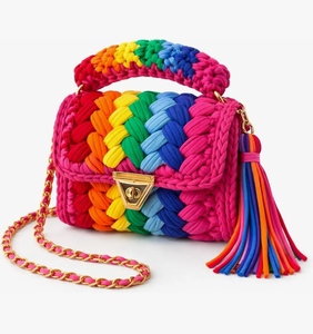 Bolso de hombro de ganchillo para mujer, hecho a mano, con cierre de giro y correa de cadena, para uso casual, fiestas y bodas - Product Image 1