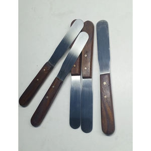 Juego de 5 Espátulas Ortopédicas de Acero Inoxidable con Mangos de Madera - Juego de Espátulas para Paleta - Product Image 3
