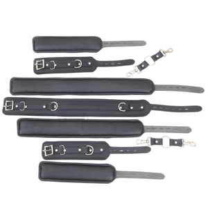 Conjunto de Bondage con Temática Animal para Juego de Roles de Cachorros, con Máscara de Cuero, Esposas, Correa y Accesorios - Product Image 5