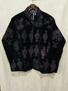 Chaqueta de Mujer Bordada a Mano en Terciopelo con Cuello Mandarín, Estampado Floral y Manga Larga para Otoño - Product Image 1
