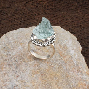 Bague artisanale en argent sterling 925 avec aquamarine à pois, design vintage granulé, pierre précieuse naturelle, bijoux en argent - Product Image 2