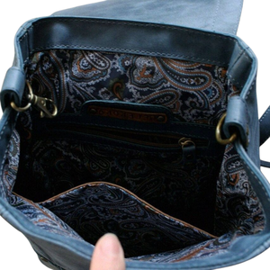 Mochila Portátil de Negocios de Cuero Genuino Azul para Mujer con Solapa de Ante, Forro Lujoso y Herrajes Duraderos - Venta al por Mayor, ¡Gran Oferta! - Product Image 6