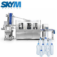 Ligne de production automatique d'eau en bouteille, usine d'embouteillage, machine de rinçage, de remplissage et de bouchage des bouteilles d'eau potable