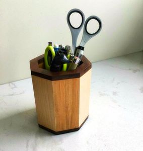 Support à stylos élégant en bois, artisanat fait main, organiseur de bureau décoratif pour stylos, crayons, marqueurs, ciseaux - Product Image 5