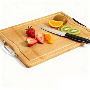 Planche à découper rectangulaire en bambou avec poignée en bois – Durable, écologique, légère, antidérapante, épaisseur 1,5 cm, compatible lave-vaisselle - Product Image 2