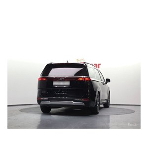 2021/10 for Kia Carnival Noblesse 9-Seater Diesel Automatic with Leather Seats 116,838 km Left Steering - Product Image 3