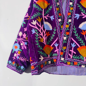 Veste d'hiver pour femmes en coton 100% matelassé Kantha Sanganeri Jaipuri, écologique, respirante, longueur normale, imprimé floral - Product Image 5