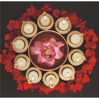 Bol Urli en métal de luxe, finition dorée, pot de fleurs en forme de lotus pour bougies flottantes et fleurs, centre de table décoratif, vente en gros, décoration intérieure