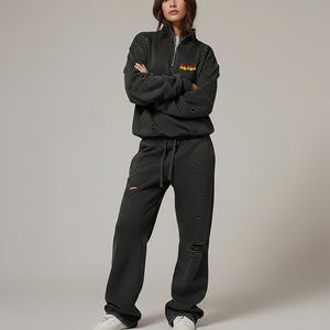 Ensemble de survêtement pour femme en coton 100% épais, coupe oversize, couleur unie, avec dentelle, style Hip Hop, personnalisable avec logo sérigraphié, vente en gros, collection hiver 2 - Product Image 1