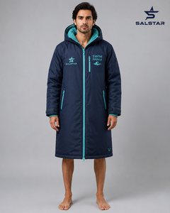 Veste parka de bain imperméable personnalisée de haute qualité, longue, à capuche, doublée polaire, pour le changement de vêtements après la baignade, fournie directement par l'usine - Product Image 1