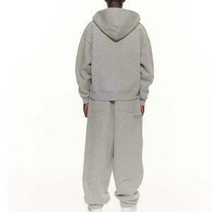Conjunto deportivo informal de 2 piezas para hombre con sudadera con cremallera y pantalones deportivos para correr o calentarse. - Product Image 5