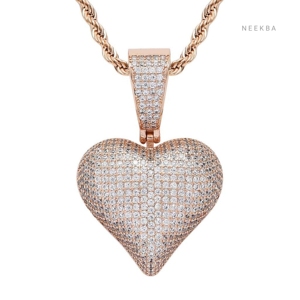 Colgante Corazón con Incrustaciones de Moissanita – Plata 925 con Brillo Intenso, Colgante Corazón de Moissanita con Incrustaciones, Colgante Corazón Hip Hop de Brillo Puro - Product Image 3