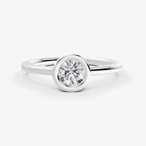 Anillo Solitario Redondo con Bisel Natural en Oro Rosa de 18K, Anillo Solitario Clásico con Engaste de Garras, Anillo de Diamantes con Certificación IGI, Tendencia Actual - Product Image 5