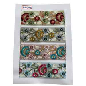 Encaje de algodón bordado de calidad premium hecho con hilos de algodón suaves y duraderos. - Product Image 3