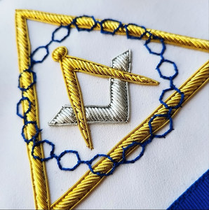 Delantal de Maestro Ceremonial de Alto Rango, Rito de Salomón, con Insignia de Lazo de Oro Bordada a Mano y Pin de Seguridad, de Cuero, Resistente al Agua, Personalizable - Product Image 3