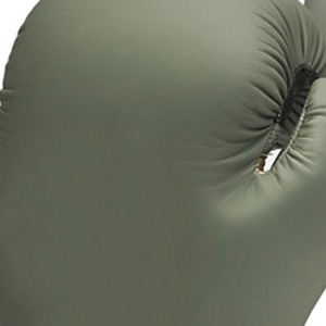 ถุงมือชกมวยหนังวัวคุณภาพสูงแบบกำหนดเอง ออกแบบเองได้ สำหรับมวยไทย MMA ระบายอากาศได้ดี อุปกรณ์ต่อสู้สำหรับเยาวชน - Product Image 3