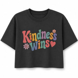 เสื้อครอปท็อปผู้หญิง แขนสั้น คอกลม ลาย Kindness Wins ผ้าถักเนื้อแน่น 100% คอตตอน ระบายอากาศได้ดี สวมใส่สบายๆ สำหรับฤดูใบไม้ผลิและฤดูร้อน - Product Image 1