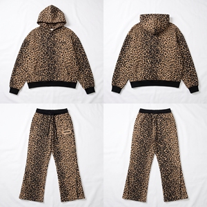 Conjunto Deportivo de Hombre con Estampado de Leopardo, Sudadera con Capucha y Pantalones, 2 Piezas, Ropa Urbana Hip Hop, Estilo Oversize, Atuendo Deportivo a la Moda - Product Image 1