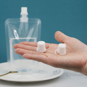 Pochettes souples personnalisées en papier kraft recyclé PCR, écologiques, avec bec verseur, pour liquides - Product Image 2