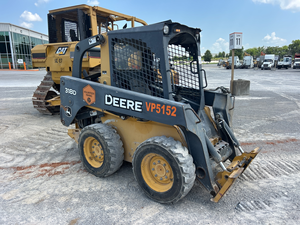 Chargeuse compacte sur pneus 318D de 2013, équipement de construction robuste - Product Image 6
