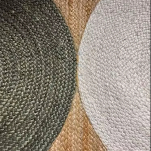 Alfombra de Yute Hecha a Mano de Alta Calidad, Forma de Medio Círculo, Antideslizante, Moderna y Abstracta, de Exportadores Indios, a Precio de Oferta - Product Image 3