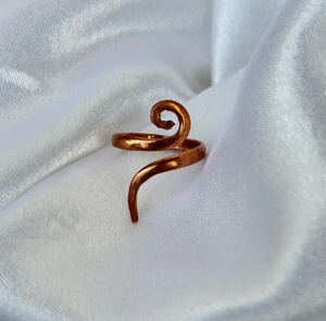 Anillo Magnético de Cobre Unisex, Anillo Terapéutico para Dedos, Diseño Floral con Hojas de Rosa y Borde de Cuentas, Alivio del Dolor Articular, Biomagnético - Product Image 3