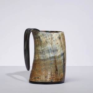 Taza de Cuerno de Búfalo Hecha a Mano Personalizada |   Accesorios de Bar Vikingos al por Mayor - Product Image 1