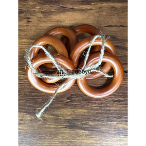 Anneau de serviette de table en bois élégant et classique, fait main, écologique, durable, rond, accessoires de décoration de table par Tradebyd - Product Image 4