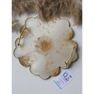Wholesale Luxury White Flower <b>Epoxy</b> Resin Serving Tray With Gold Handles Decorative <b>Coffee</b> <b>Table</b> Centerpiece Vanity Platter - Product Image 1