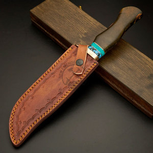 Couteau de chasse en acier damas cuivré forgé à la main avec manche en résine, garde en cuivre turquoise, étui en cuir, lame fixe - Product Image 6