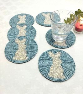 Posavasos de lujo con cuentas de vidrio, elaborado con precisión, ideal para regalos de boda y colecciones de decoración de boutiques. - Product Image 1