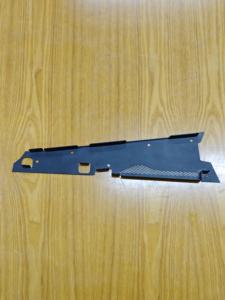 Plaque de montage en tôle d'acier OEM avec fentes de ventilation pour armoire industrielle et équipement électrique, modèle personnalisé de marque - Product Image 2