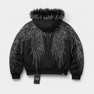 Sudadera con Capucha Negra para Hombre, con Ribete de Piel, Patrón de Alas Bordadas en Blanco, Estilo Deportivo Invernal, con Pedrería, 100% Algodón, Ecológica - Product Image 1