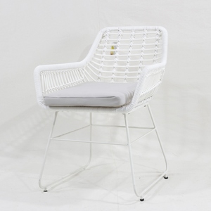 Fauteuil d'extérieur minimaliste durable très vendu - Chaise de bistrot en métal et plastique résistante aux intempéries pour villa et décoration moderne - Product Image 3
