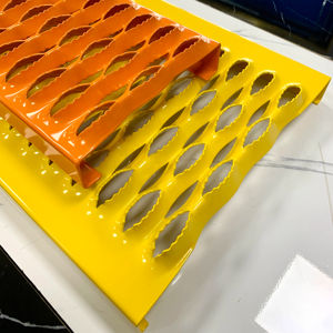 Services de Fabrication d'Escaliers en Acier Antidérapants Personnalisés de Qualité Internationale OEM Long an Vietnam - Product Image 1