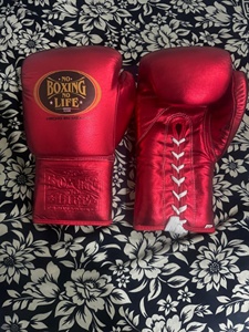 Gants de boxe personnalisés No Boxing No Life Championship Line Red MMA Sanda en cuir extensible avec fermeture à lacets antidérapants - Product Image 4